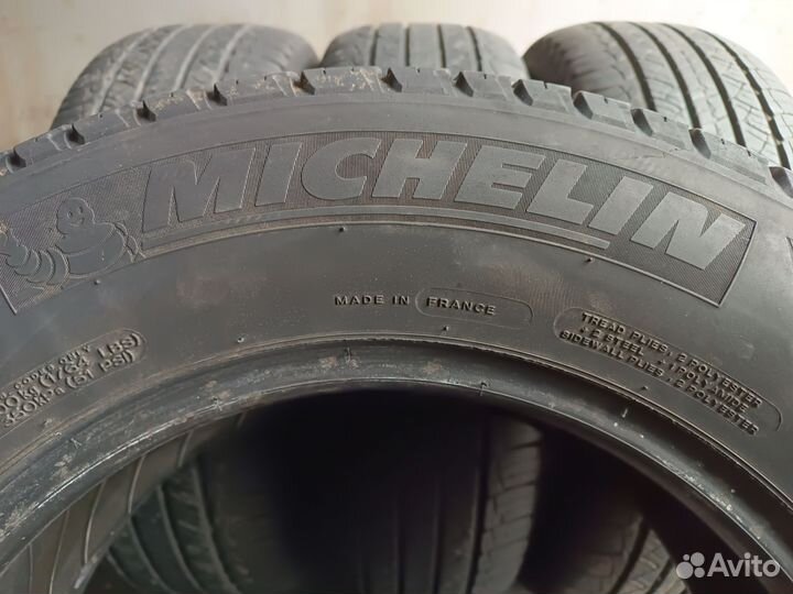 Michelin Latitude Tour HP 215/70 R16