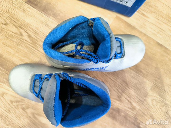 Лыжные ботинки детские