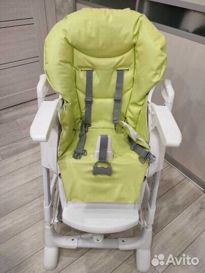 Стульчик для кормления cam