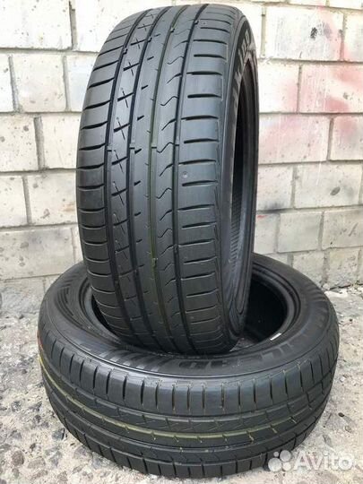Habilead HF330 215/55 R17 98W