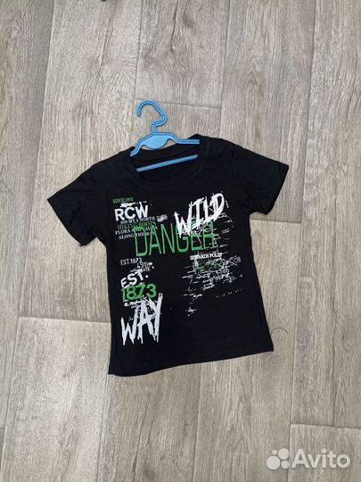 Футболка чёрная