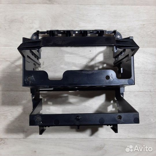 Консоль магнитофона Porsche Cayenne 955/957 2006