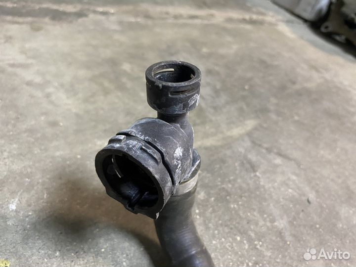 Шланг системы охлаждения Mercedes 167 GLE GLS AMG