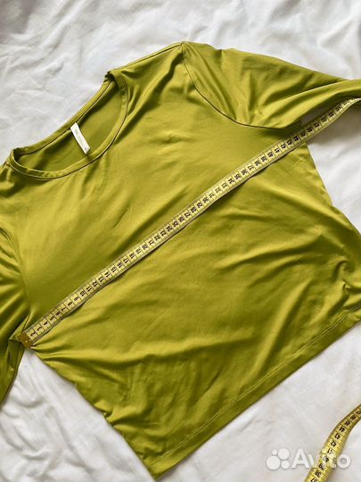 Кроп топ с длинным рукавом