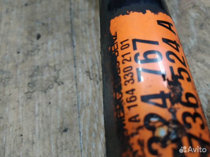 Привод передний правый Mercedes W164