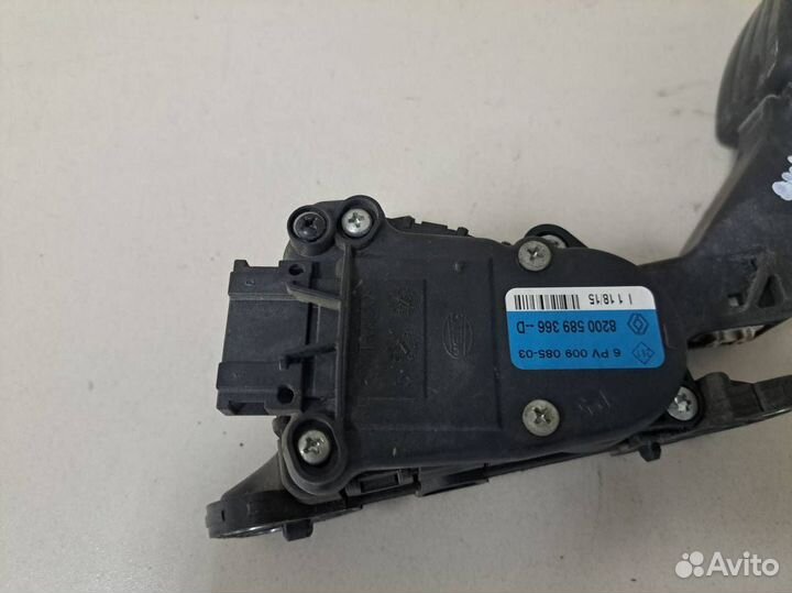 Педаль газа Nissan Almera 3 G11, G15 2012