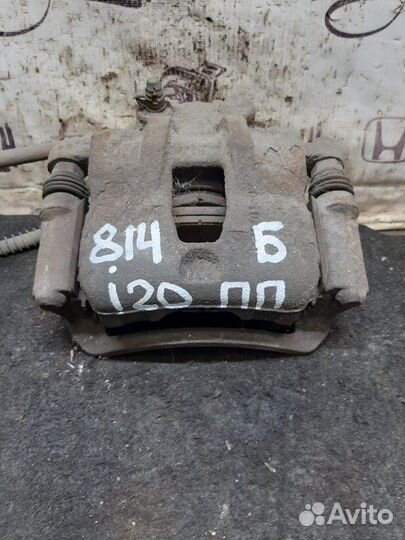 Суппорт передний правый Hyundai I20 G4FA 2009