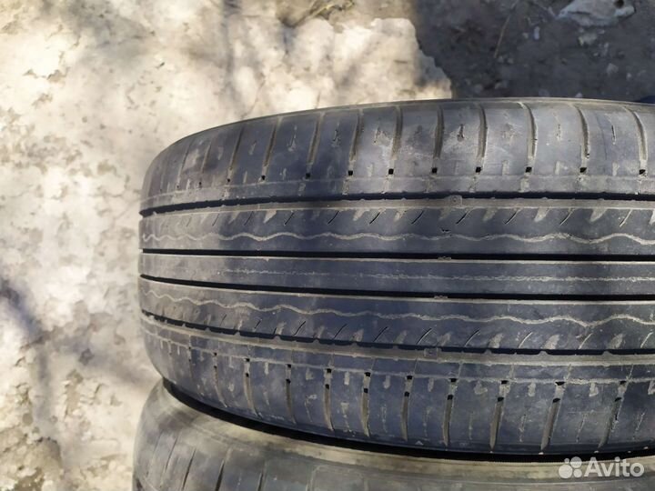 Kumho Solus KH17 215/50 R17 91V