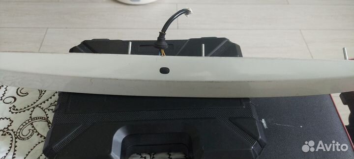 Задняя накладка на Suzuki SX4 с бескл. доступом