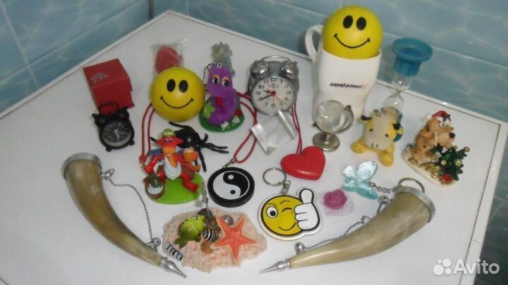 Брелки на рюкзаки, статуэтки