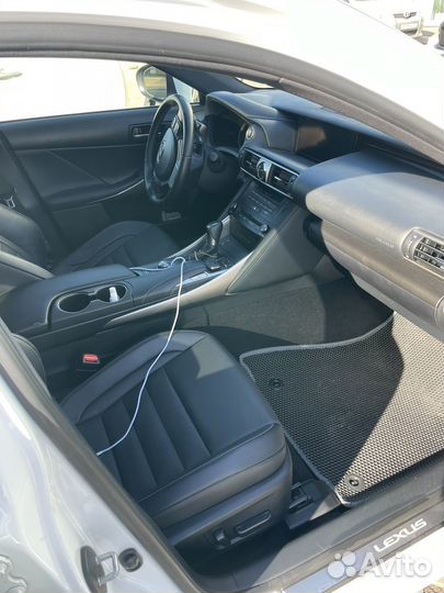 Lexus IS 2.0 AT, 2019, 55 000 км