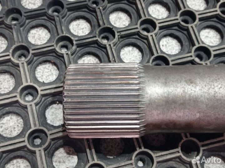 Полуось задняя правая 1020 мм