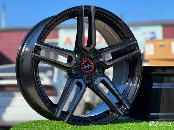 Диски разноширокие Vossen HF-1 8/9j 5x112