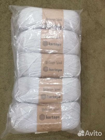 Пряжа нитки для вязания цена за все 2400