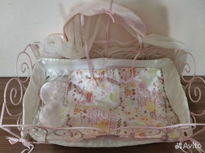 Манеж для кукол и кроватка