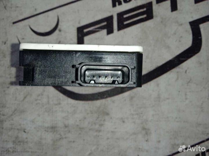 Датчик слепых зон mercedes. G-class GL-class GLK-c