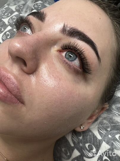 Наращивание ресниц на дому