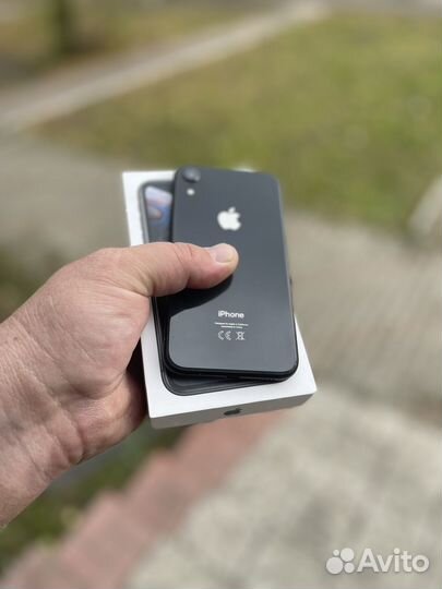 iPhone Xr, 64 ГБ