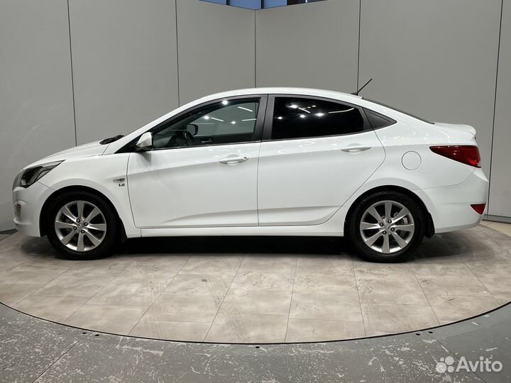 Hyundai Solaris 1.6 AT, 2015, 128 000 км