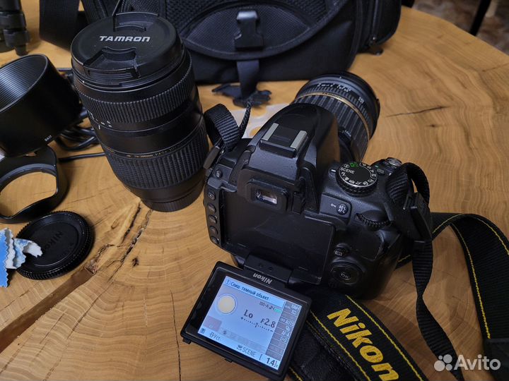 Зеркальный фотоаппарат Nikon D5000