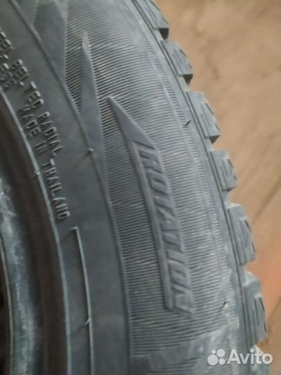 Dunlop SP Winter Ice 02 185/65 R15 92