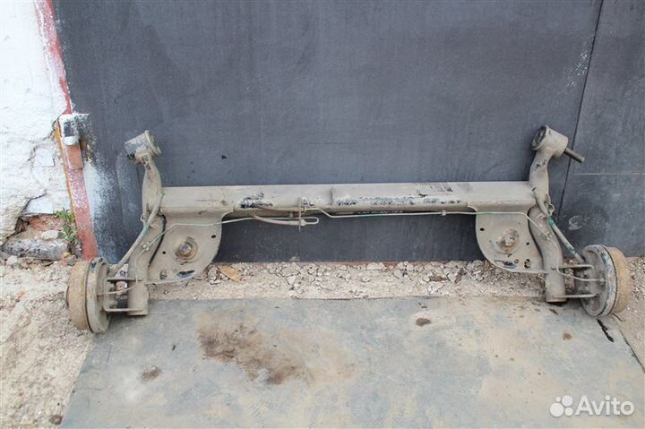 Балка подвески задняя Renault Logan 1 седан