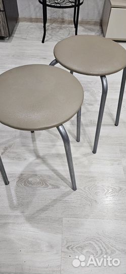 Табуретки
