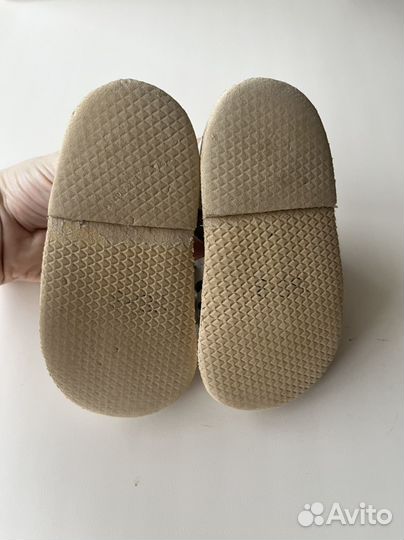 Сандалии для девочки 13.5 см