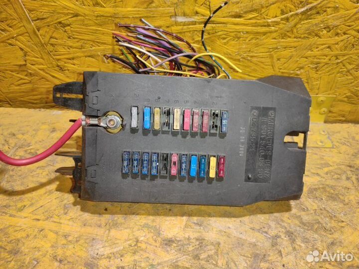 Блок предохранителей Mercedes Sprinter 903 OM 611