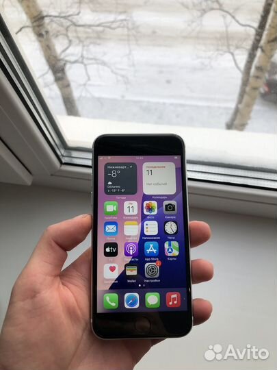 iPhone SE (2020), 64 ГБ