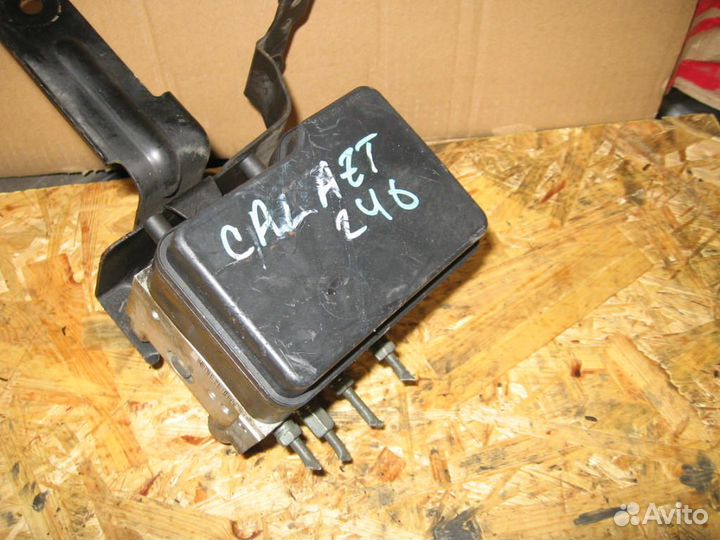 Блок ABS toyota AZT246 caldina