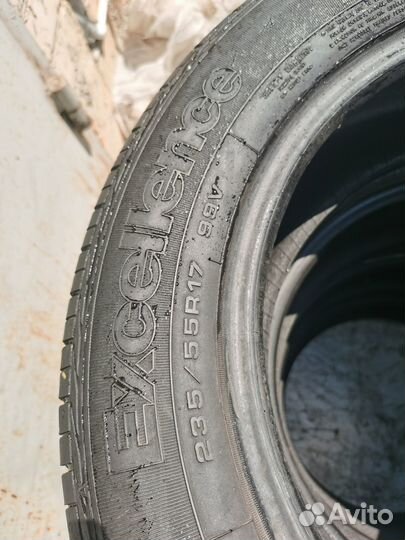 Goodyear Excellence 235/55 R17 99V