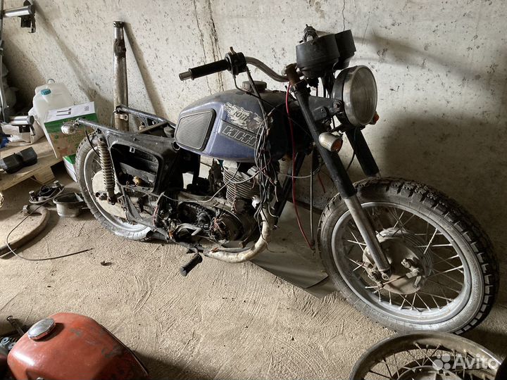 Запчасти на иж Планета Юпитер Днепр