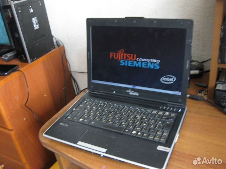 Fujitsu siemens amilo pro