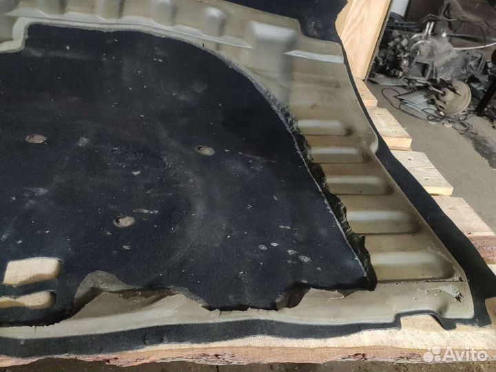 Пол багажника Peugeot 407