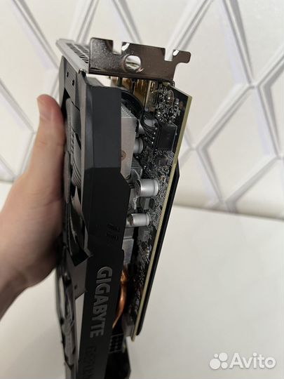 Видеокарта Gigabyte RTX 2060 Super