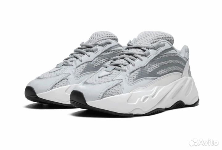 Adidas Yeezy Boost 700v2 