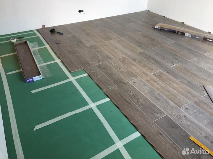 Укладка ламината,кварцвинил,плинтусов