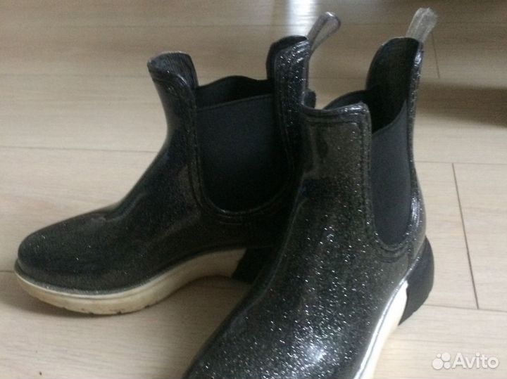 Ботинки резиновые