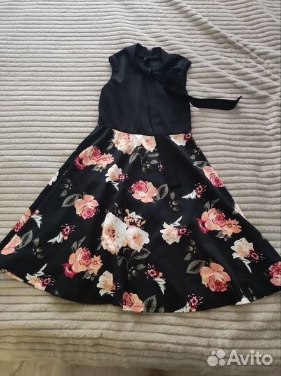 Платье женское