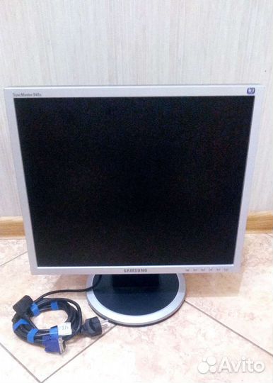 Монитор Samsung