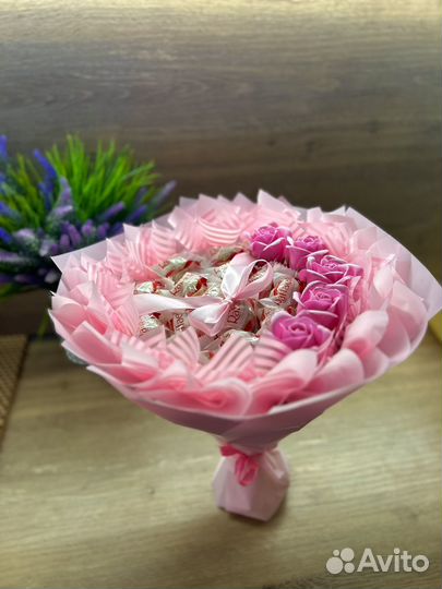 Букет из конфет для женщин