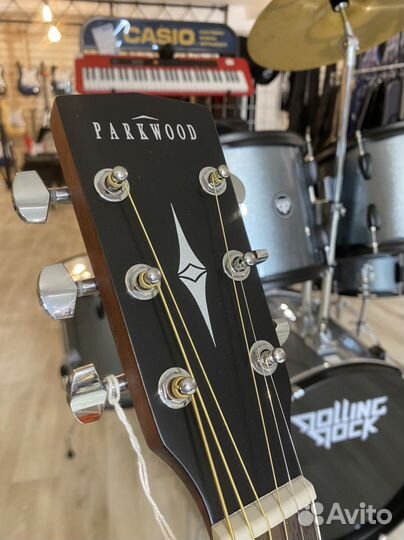 Электроакустическая гитара Parkwood W81 E OP