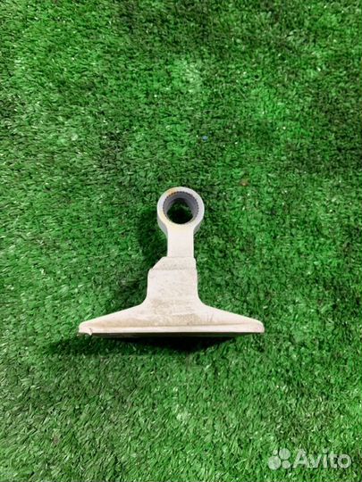 Петля двери передней верхняя левая Bmw 5 F10