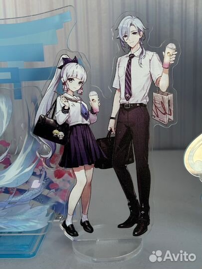 Акриловые стенды геншин аяка кадзуха аято