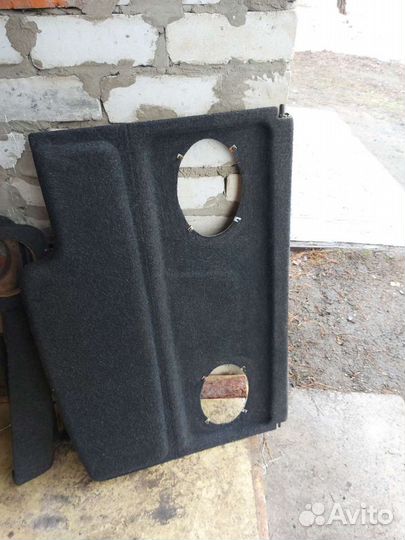 Акустическая полка ваз 2110