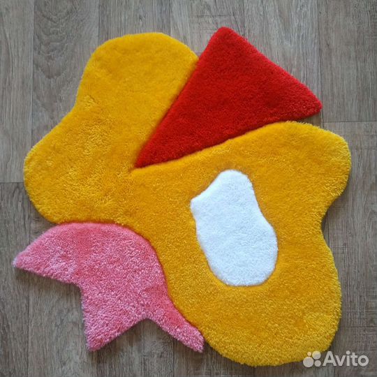 Ковер ручной работы тафтинг