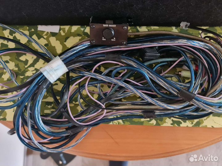 Сабвуфер MBV-251A Mystery