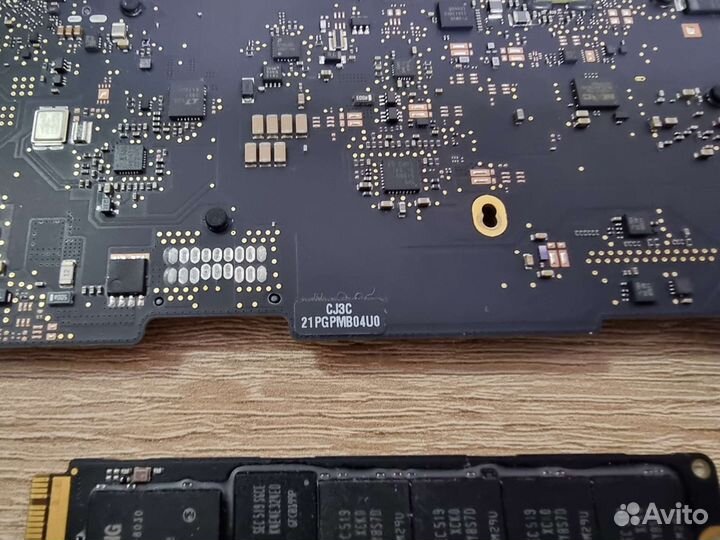 Материнская плата Macbook Pro Retina 13 2015 года