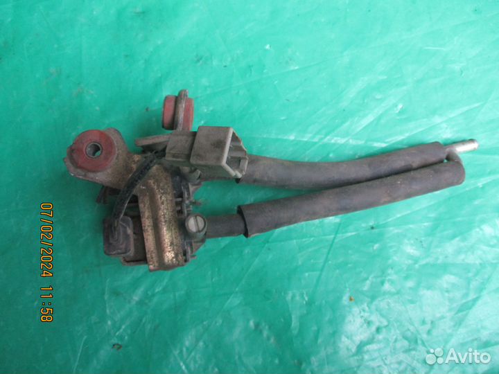 Corolla 90 1987-1993 4AGE Вакуумный Клапан